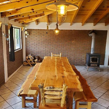 Hostal Pata De Perro ครีล ภายนอก รูปภาพ